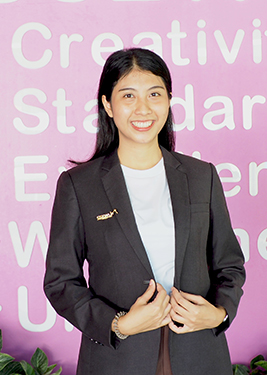 นางสาวเกวลิน พุมบุตร